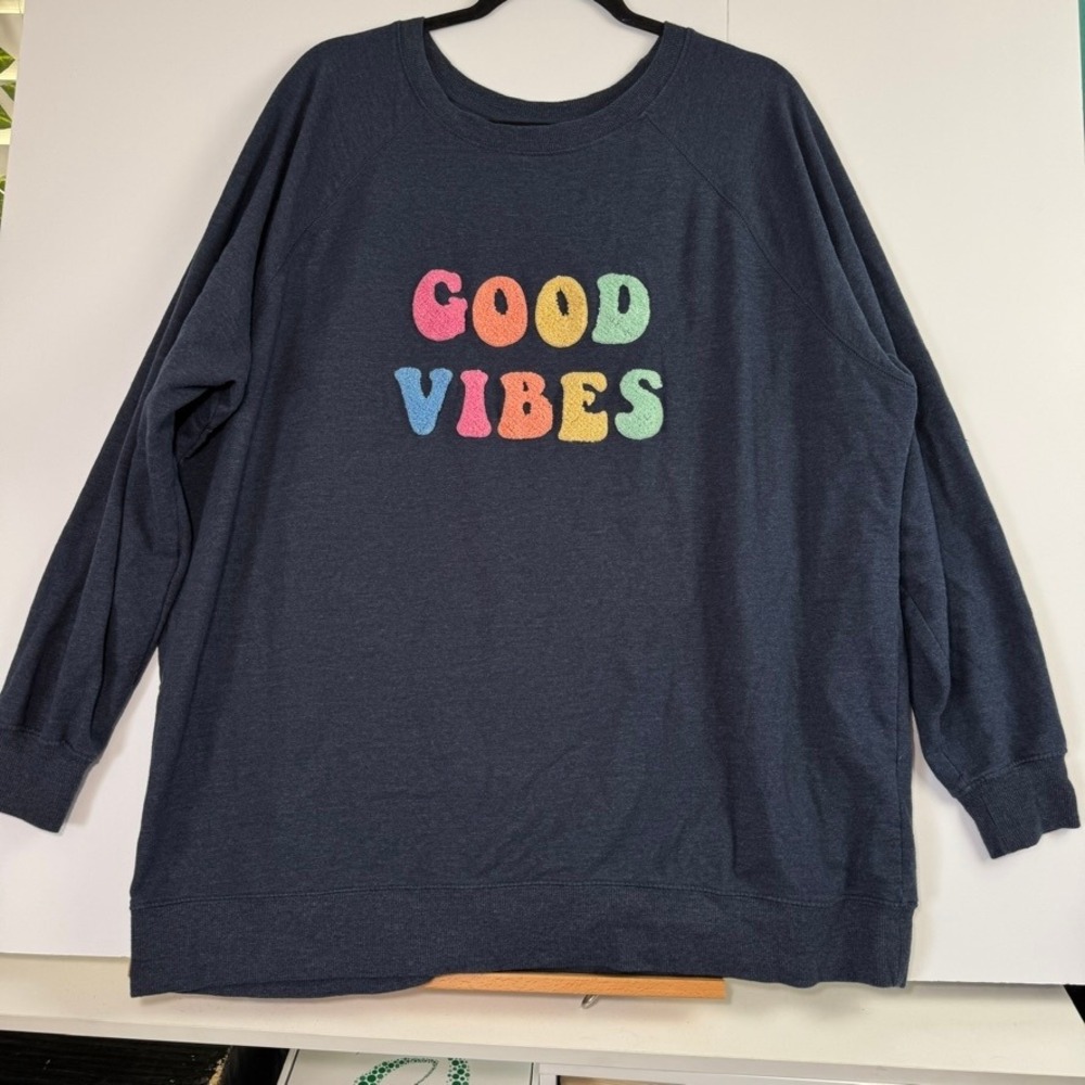 Wildfox Good Vibes Chenille Patch Sweatshirt Navy Blue Heather Raglan XL